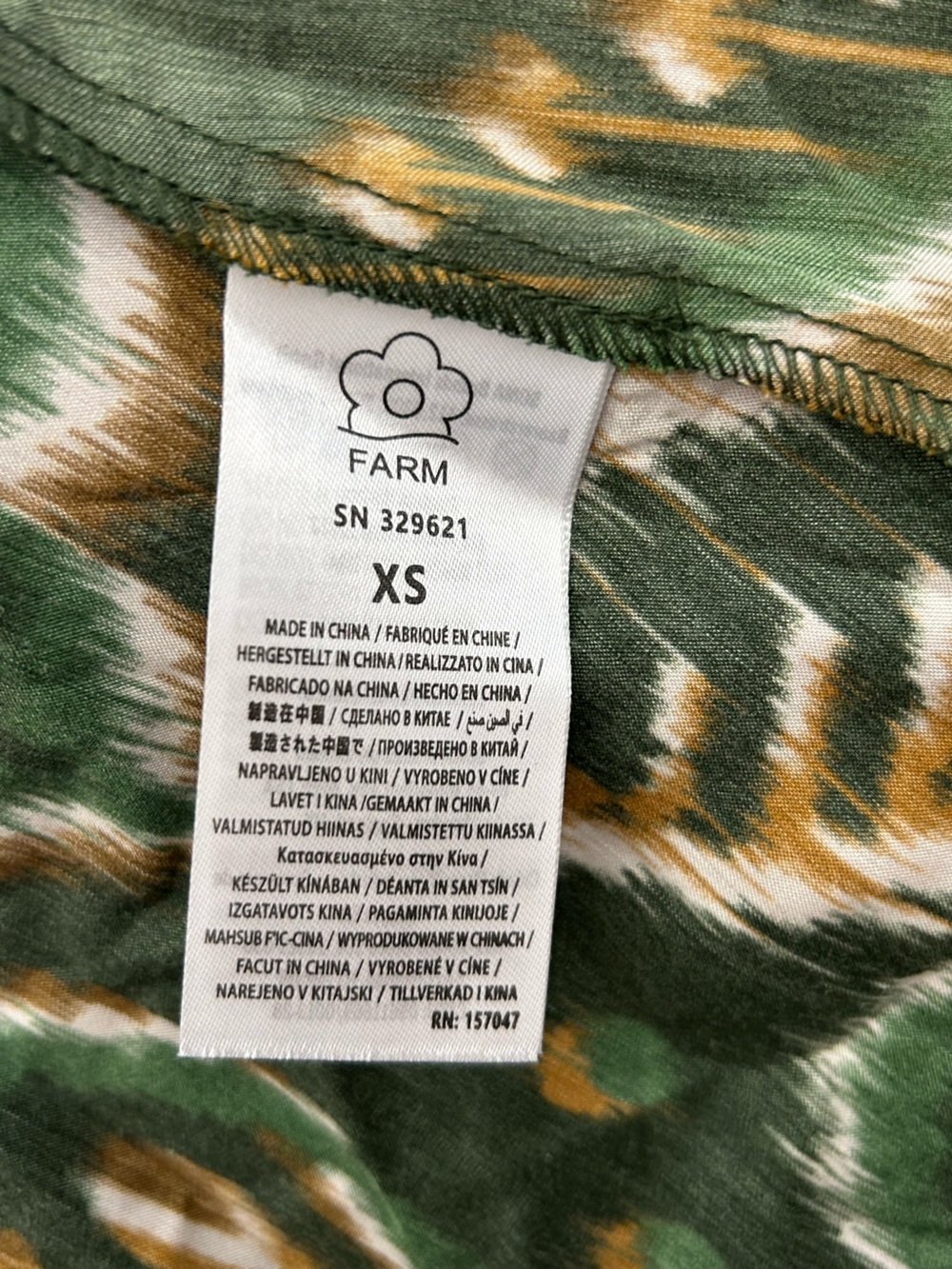 FARM Rio Pineapple Ikat Asymmetric Emerald & Gold Printed Long-Sleeve Wrap Dress - Picture 14 of 16